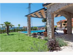 Accommodation with pool Peljesac,BookAriaFrom 352 €