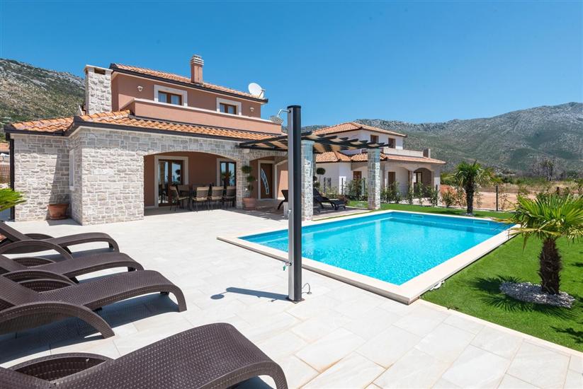 Villa Luxury Holiday Villa Aria