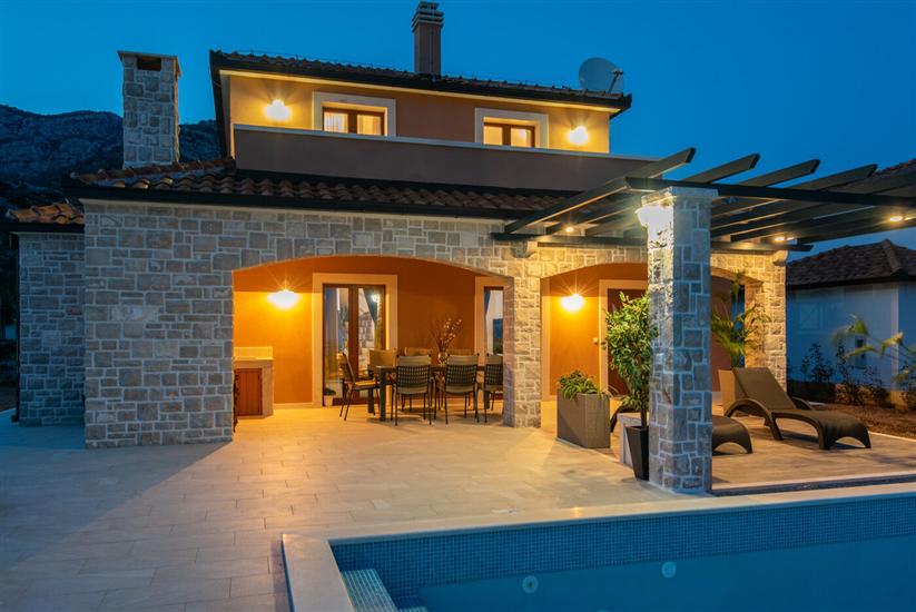 House K1, for 8 persons