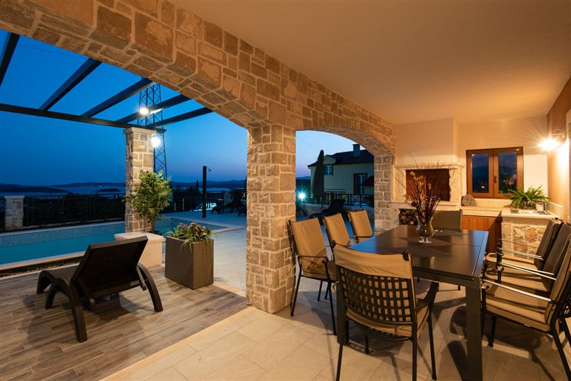 House K1, for 8 persons