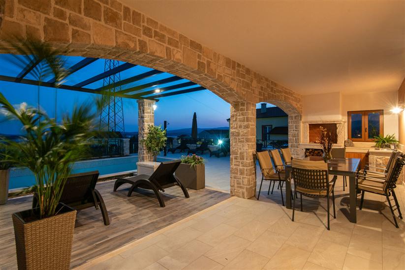 House K1, for 8 persons