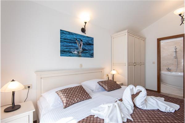 House K1, for 8 persons