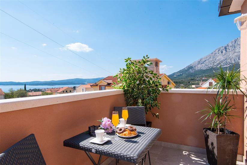 House K1, for 8 persons