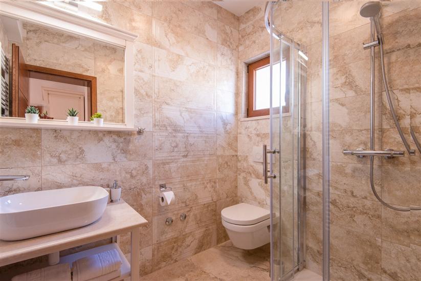 House K1, for 8 persons