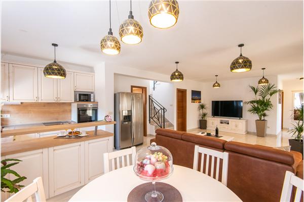 House K1, for 8 persons