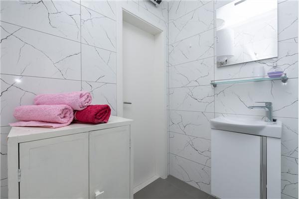 Apartment A2, for 5 persons