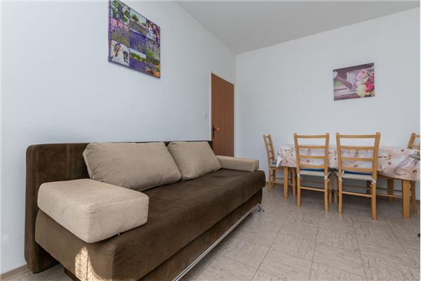 Apartment A2, for 5 persons