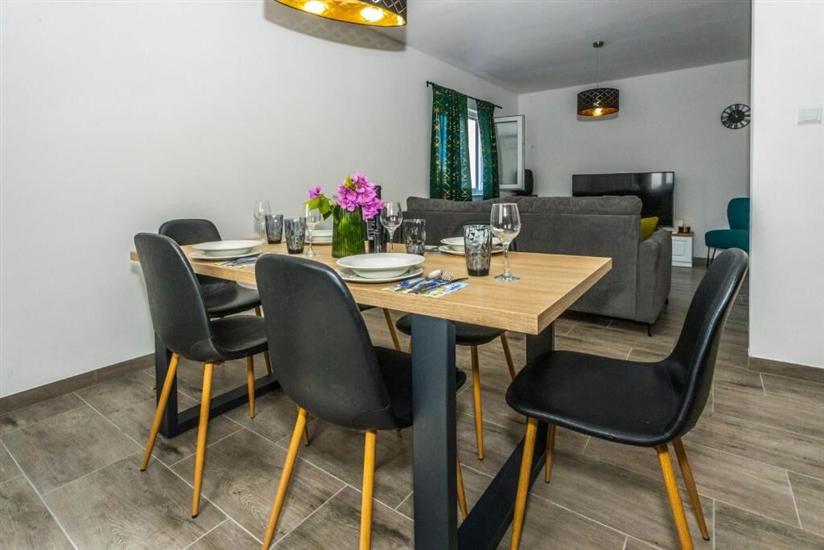 Apartment A1, for 4 persons