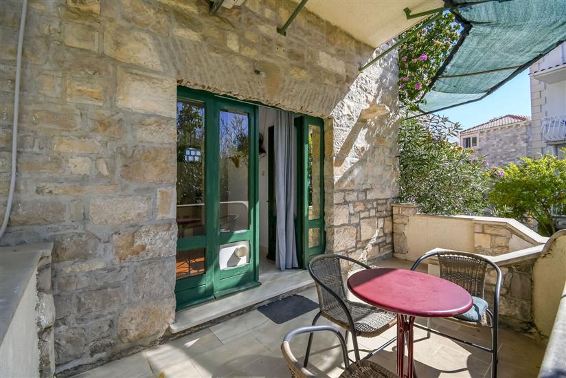 Apartment A2, for 3 persons