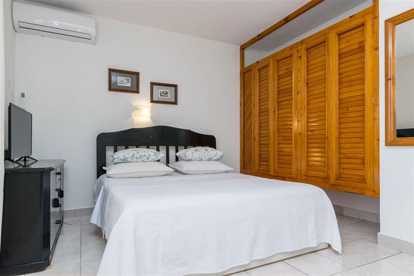 Apartment A4, for 2 persons