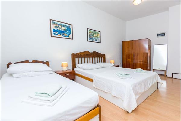 Apartment A3, for 3 persons