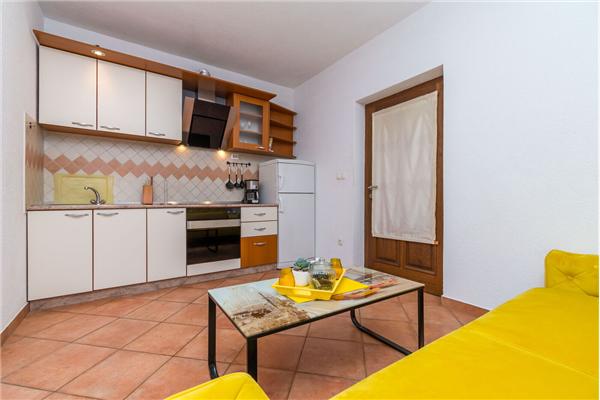 Ferienwohnung A1, für 8 Personen