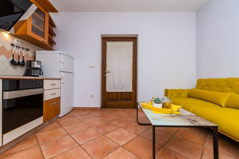 Ferienwohnung A1, für 8 Personen