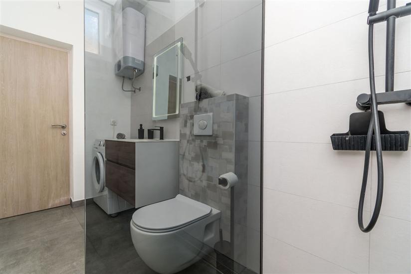 Ferienwohnung A1, für 8 Personen