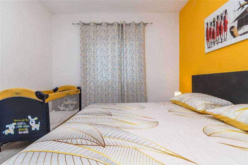 Ferienwohnung A1, für 8 Personen