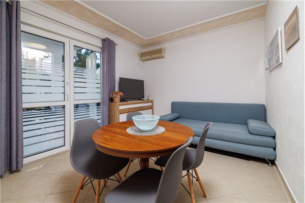 Apartment A2, for 4 persons