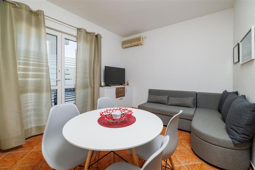 Apartment A4, for 4 persons