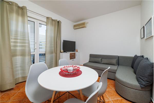 Apartment A4, for 4 persons