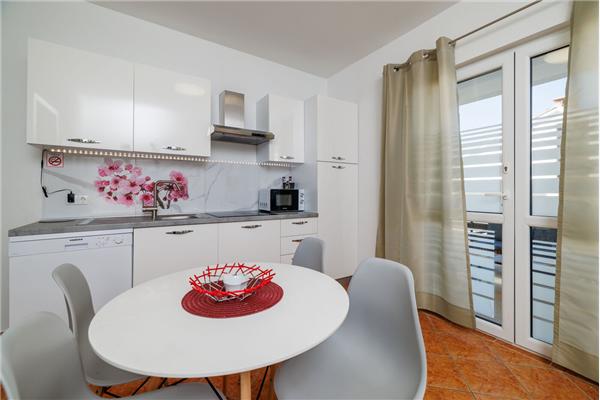 Apartment A4, for 4 persons