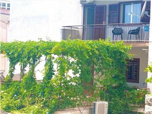 Apartmaj AnyTime Makarska, Kvadratura 110,00 m2, Oddaljenost od morja 50 m, Oddaljenost od centra 700 m