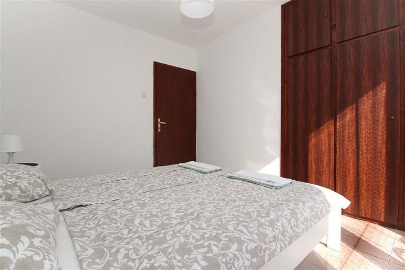 Apartment A4, for 4 persons