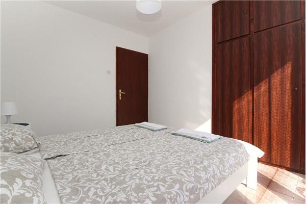 Apartment A4, for 4 persons