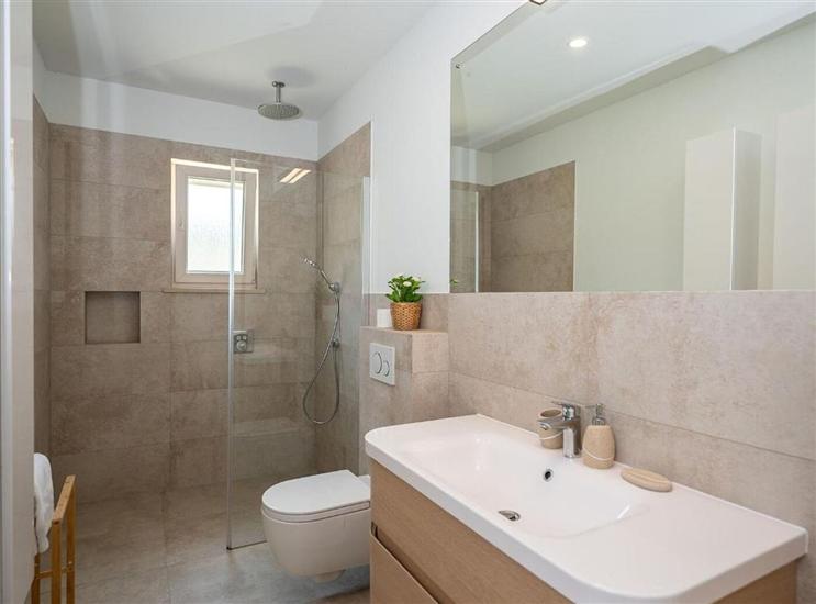 House K1, for 6 persons