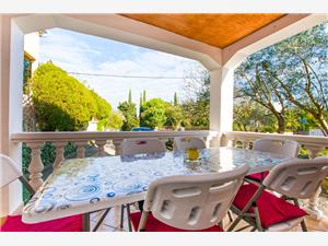 Apartment North Dalmatian islands,BookVežaFrom 85 €