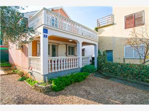 Appartamento Veža Zdrelac - isola di Pasman, Dimensioni 60,00 m2, Distanza aerea dal centro città 300 m