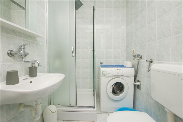 Apartment A1, for 6 persons