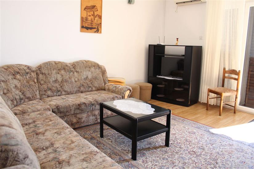 Appartamento A4, per 8 persone