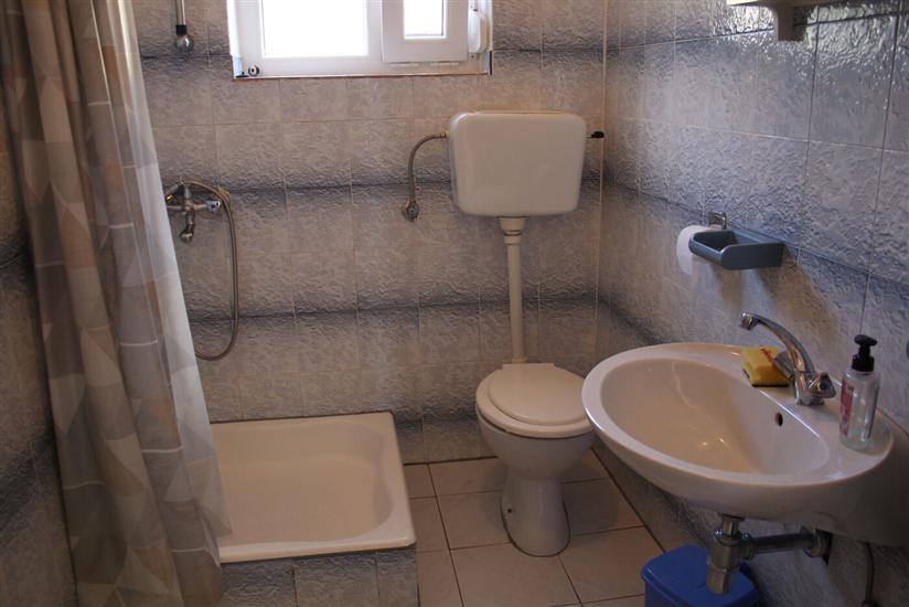 Appartamento A4, per 8 persone