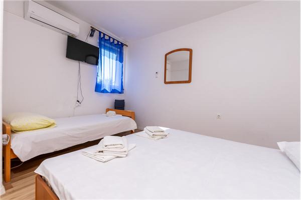 Apartment A1, for 3 persons