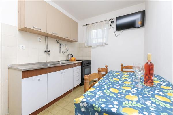 Apartment A3, for 5 persons