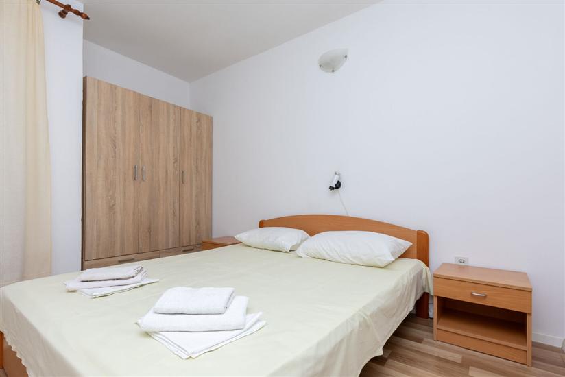 Apartment A3, for 5 persons