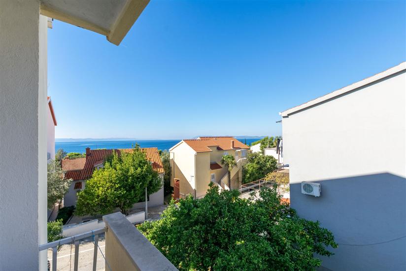 Apartment A3, for 5 persons