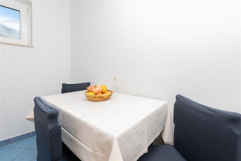 Apartment A4, for 3 persons