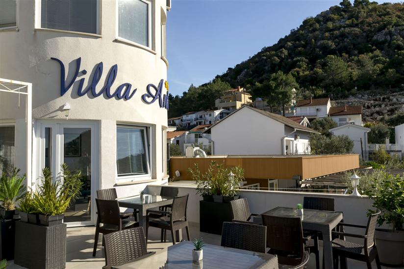 Apartments Beach house Blace