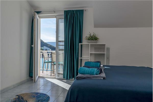 Apartment A5, for 5 persons