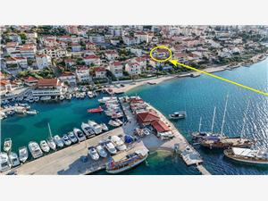 Apartmány Mare Okrug Gornji (Ciovo), Rozloha 40,00 m2, Vzdušná vzdialenosť od mora 30 m