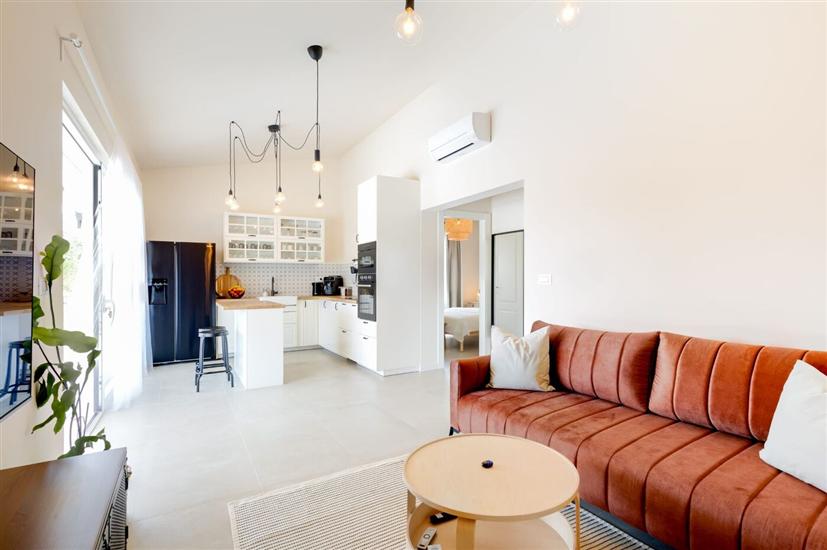 Kuća K1, za 5 osoba/e