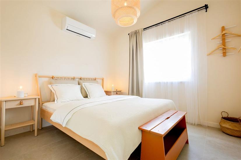 Kuća K1, za 5 osoba/e