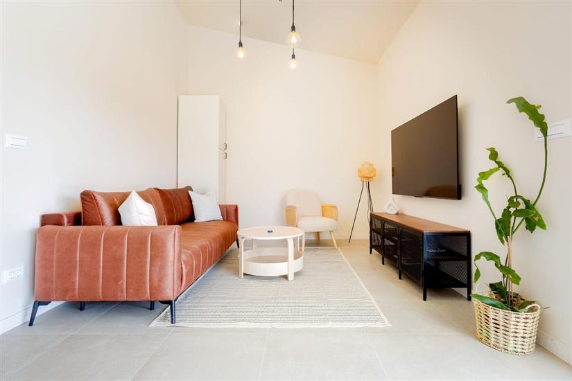 Kuća K1, za 5 osoba/e