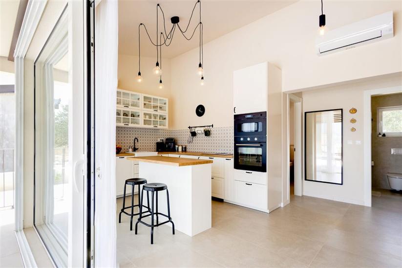 Kuća K1, za 5 osoba/e