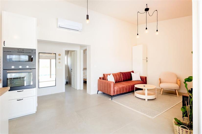 Kuća K1, za 5 osoba/e