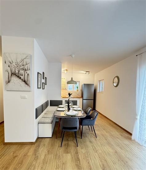 House K1, for 8 persons