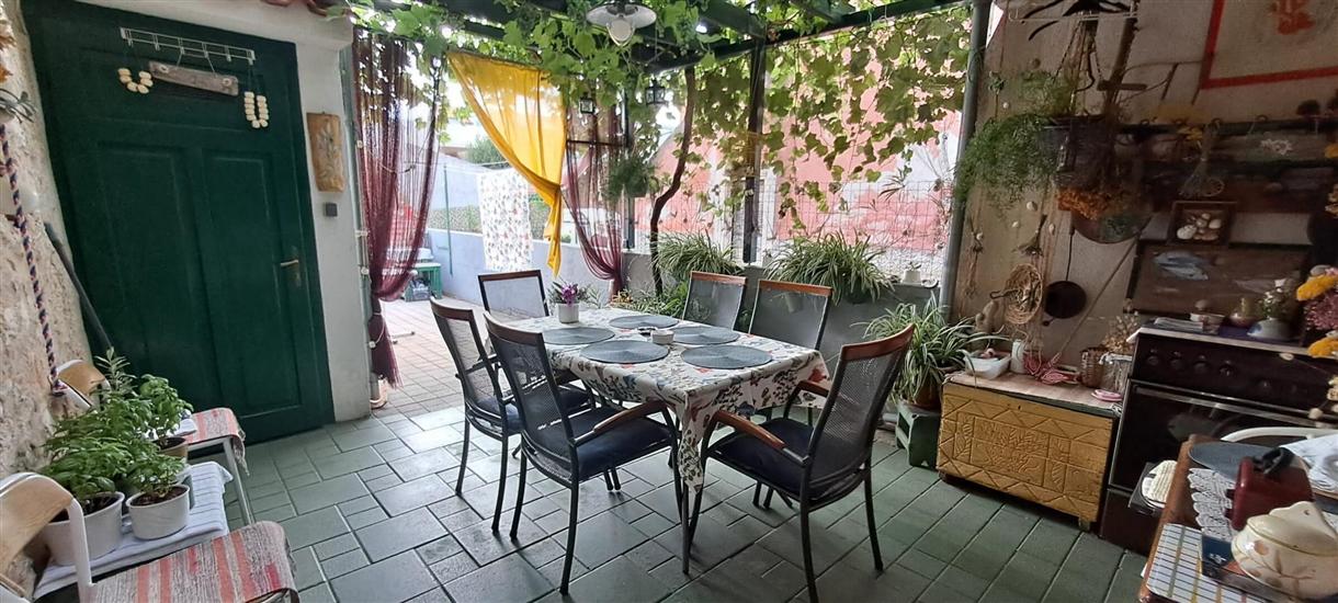 Apartmaj Vintage Dalmatia Stay