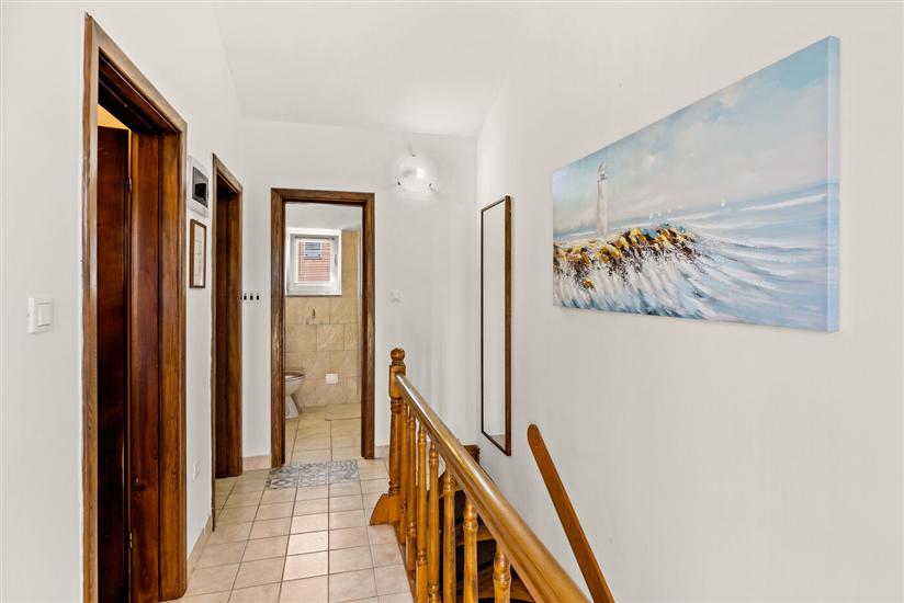 Apartment A1, for 6 persons