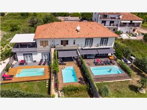 Apartments Annela Seget Donji, Size 56.00 m2, Accommodation with pool, Airline distance to town centre 500 m