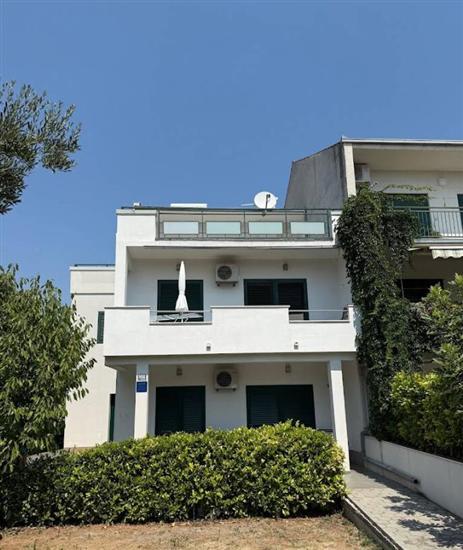 Apartments Slavko with terrace :